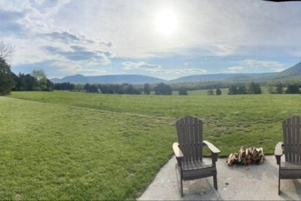 Holly Tree Retreat Located In Beautiful Luray, Va. Villa Luaran gambar