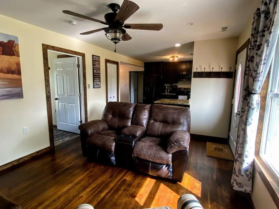Holly Tree Retreat Located In Beautiful Luray, Va. Villa Luaran gambar